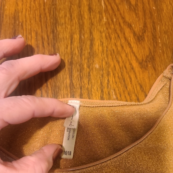 WHITE STAG Shimmery Gold 16/18 - Picture 2 of 7